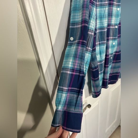 Tommy Bahama Women Plaid Roll Tab Long Sleeve Button Down Shirt Size Large. EUC. - Picture 3 of 6